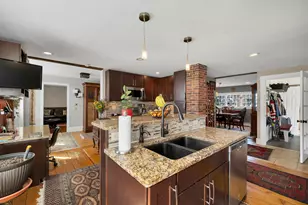 60 Highland St, Plymouth, NH 03264 - Photo 4