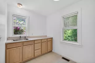 560 Sunapee St, Newport, NH 03773 - Photo 32