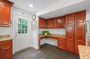 27 Colonel Wilkins Rd, Amherst, NH 03031 - Photo 8