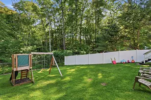 79 Holmes Dr, Manchester, NH 03104 - Photo 44