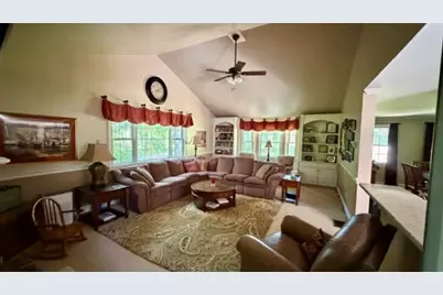 108 Skyview Drive, Pelham, NH 03076 - Photo 14