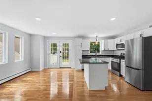 22 Farm Ln, Seabrook, NH 03874 - Photo 10