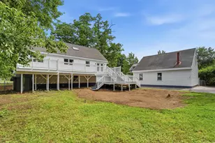 22 Farm Ln, Seabrook, NH 03874 - Photo 4