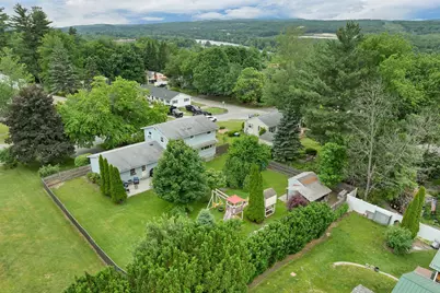 15 Fairview Avenue, Pembroke, NH 03275 - Photo 4