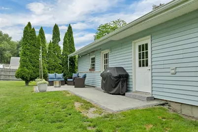 15 Fairview Avenue, Pembroke, NH 03275 - Photo 40