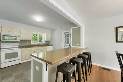 15 Fairview Avenue, Pembroke, NH 03275 - Photo 14