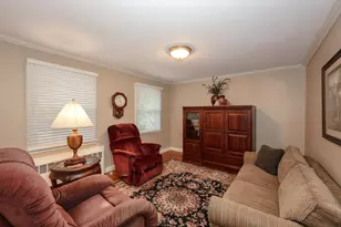 41 Bruce Rd, Manchester, NH 03104 - Photo 10