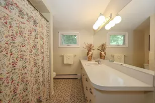41 Bruce Rd, Manchester, NH 03104 - Photo 16