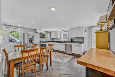 59 Bishop Street, Littleton, NH 03561 - Photo 1