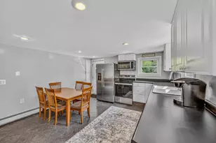 59 Bishop St, Littleton, NH 03561 - Photo 4