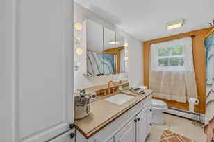 59 Bishop St, Littleton, NH 03561 - Photo 14