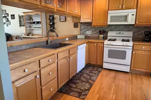 7 Maplevale Rd, East Kingston, NH 03827 - Photo 8