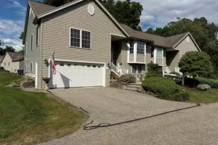 7 Maplevale Rd, East Kingston, NH 03827 - Photo 2