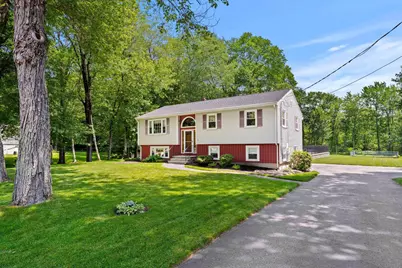 9 Quaker Street, Newton, NH 03858 - Photo 2