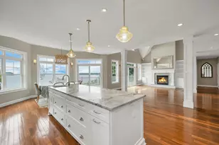 298A Dover Point Rd, Dover, NH 03820 - Photo 10
