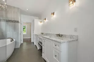 298A Dover Point Rd, Dover, NH 03820 - Photo 22