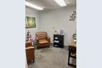 372 West Street #Suite 102, Keene, NH 03431 - Photo 6
