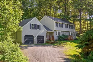 25 Pinneo Hill Rd, Hanover, NH 03755 - Photo 4