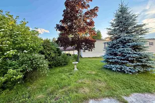8 S Emperor Dr, Concord, NH 03303 - Photo 4