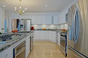 53 Austin St, Portsmouth, NH 03801 - Photo 26