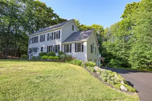 7 Anna Lisa Way, Nottingham, NH 03291 - Photo 1