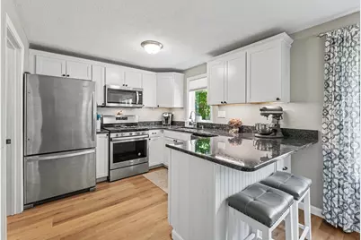 3 Salisbury Road, Nashua, NH 03064 - Photo 2