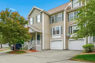 3 Georgetown Dr, Nashua, NH 03063 - Photo 1