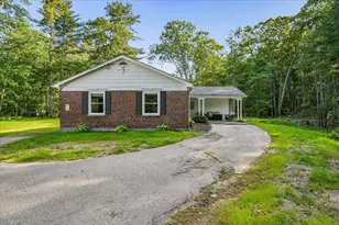 319 Windham Rd, Pelham, NH 03076 - Photo 2