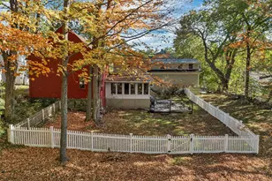 108 Center St, Wolfeboro, NH 03894 - Photo 12