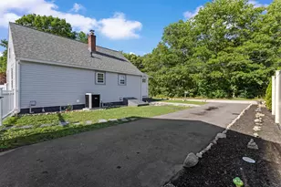 109 Purchase St, Manchester, NH 03103 - Photo 6