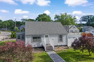 109 Purchase St, Manchester, NH 03103 - Photo 2