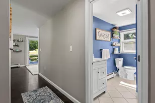 8 Diana Rd, Derry, NH 03038 - Photo 16