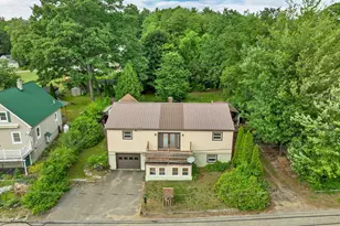 244 Pine St, Laconia, NH 03246 - Photo 2