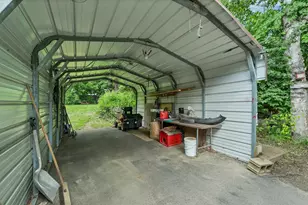 244 Pine St, Laconia, NH 03246 - Photo 40