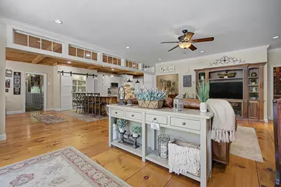 93 Wells Village Road, Chester, NH 03036 - Photo 4