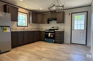 70 Norwich Place, Londonderry, NH 03053 - Photo 4