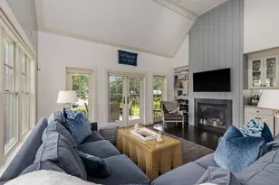31 Pleasant Point Dr, Portsmouth, NH 03801 - Photo 26