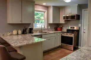 49 Robbins Rd, Keene, NH 03431 - Photo 4
