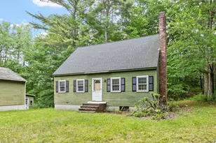 8 Naticook Rd, Merrimack, NH 03054 - Photo 1