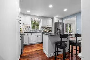 15 Brier Ln, Derry, NH 03038 - Photo 14