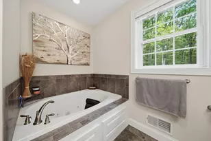 24 Piper Ln, Pelham, NH 03076 - Photo 34