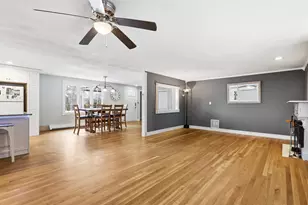 773 Mammoth Rd, Pelham, NH 03076 - Photo 12