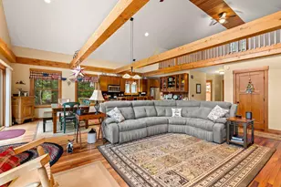 112 Pond View Rd, Weare, NH 03281 - Photo 10