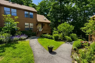 43 W Meadow Rd, Haverhill, MA 01832 - Photo 2