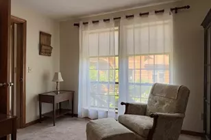 43 W Meadow Rd, Haverhill, MA 01832 - Photo 10