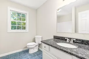105 Wyndridge Cir, Pelham, NH 03076 - Photo 38