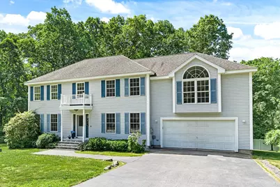 105 Wyndridge Circle, Pelham, NH 03076 - Photo 2