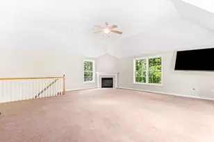 105 Wyndridge Cir, Pelham, NH 03076 - Photo 24