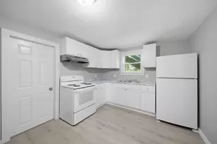 35 South St, Claremont, NH 03743 - Photo 22