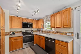 152 Flagg Rd, Rochester, NH 03839 - Photo 6